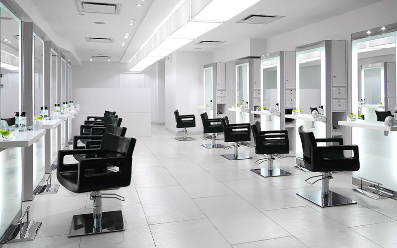 Kuaför Salonlarında Ergonomik Koltuk Tercihleri Çalışan Performansını Nasıl Etkiler?