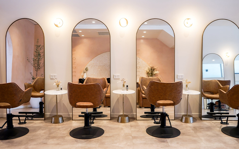 Berber Koltuğu Seçimiyle Yoğun Saatlerde Bekleme Sürelerini Azaltma